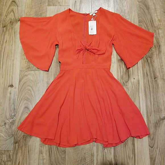 Yumi Kim Red Trapeze Swing Dress XS Womens Tie Front Cut Out Mini NEW $178 - Picture 3 of 14